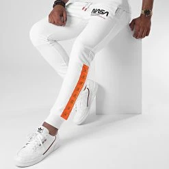 Offres 😀 Pantalon Jogging Space Exploration 360 Blanc de Final Club 👍 -Final Club Soldes final club 220528 FINAL 360 20200703T121700 03