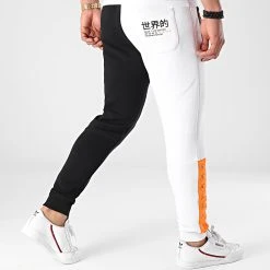 Coupon ⌛ Pantalon Jogging Half Limited Edition Noir Blanc Détails Orange Fluo de Final Club ✔️ -Final Club Soldes final club 247074 FINAL 550 20210225T154016 04
