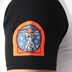 Meilleur prix 🤩 Tee Shirt Nasa Half Limited Edition Noir Blanc Détails Orange Fluo de Final Club 🤩 -Final Club Soldes final club 248767 FINAL 551 20210225T152624 03