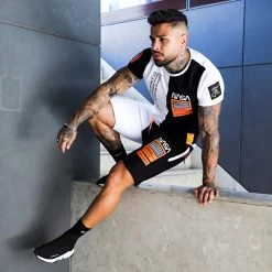 Acheter 🧨 Short Jogging Half Limited Edition Noir Blanc Détails Orange Fluo de Final Club ❤️ -Final Club Soldes final club 251965 FINAL 565 20210526T082319 06