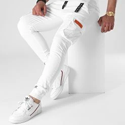 Sortie 💯 Pantalon Cargo 537 Blanc de Final Club ⌛ -Final Club Soldes final club 255121 FINAL 537 20210423T151120 03