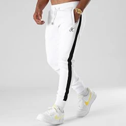Promo 🌟 Pantalon Jogging Premium A Bande 658 Blanc de Final Club ✔️ -Final Club Soldes final club 263346 FINAL 658 20210615T121125 03