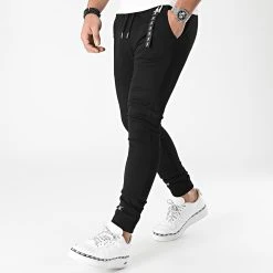 Vente flash ⭐ Jogger Pant Premium Skinny Fit 826 Noir de Final Club ✨ -Final Club Soldes final club 295359 FINAL 826 20220126T151633 03