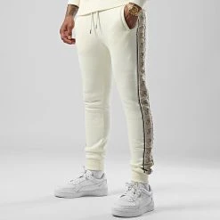 Meilleure affaire 🥰 Pantalon Jogging Couture Edition Avec Bande Brodée 756 Blanc Creme de Final Club 🎁