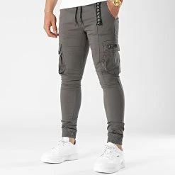 Les meilleures critiques de ⭐ Pantalon Cargo 931 Gris Anthracite de Final Club 🔔 -Final Club Soldes final club 301640 FINAL 931 20220421T135620 04
