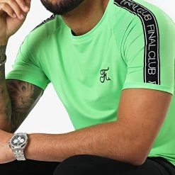 Bon marché 😍 Tee Shirt Slim Fit Avec Bandes Et Broderie 731 Vert Fluo de Final Club 🌟