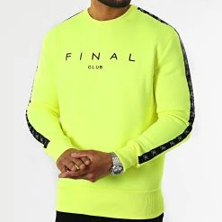 Le moins cher 🔔 Sweat Crewneck A Bandes Avec Broderie 957 Jaune Fluo de Final Club 👏 -Final Club Soldes final club 305575 FINAL 957 20220426T155213 01