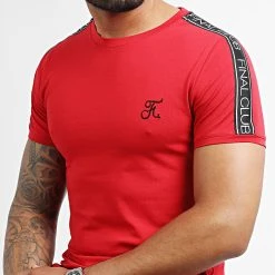 Grosses soldes ✔️ Tee Shirt Avec Bandes Et Broderie 1047 Rouge de Final Club ⭐
